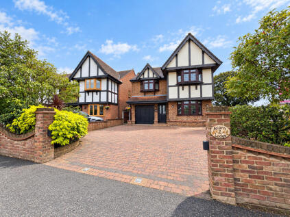 West Avenue, Hullbridge