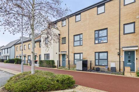Longhorn Drive, Whitehouse, Milton Keynes
