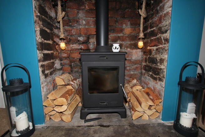 Lounge Fireplace