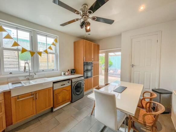 Kitchen Diner