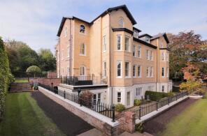 Apartment 7, 2 Chesham House, Chesham Place, Altrincham WA14 2JL