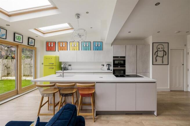 Beacontree Road, E11