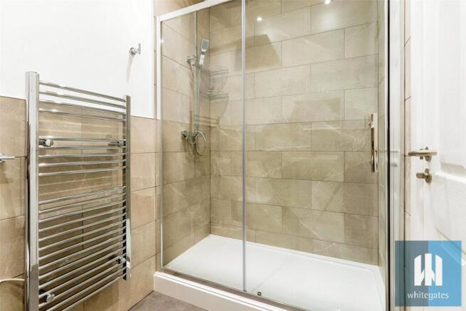 2 bed Apartment to rent Image 9