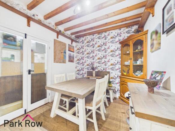 3 bed Terraced for sale Image 10
