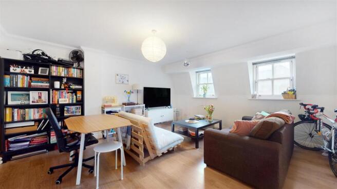 Flat 4, 8 Sarum Terrace - Yu2VTTFtPRKzSFb0K6Ah.jpg