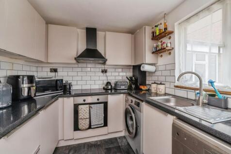 Coronation Avenue, East Tilbury, Tilbury, Essex, RM18