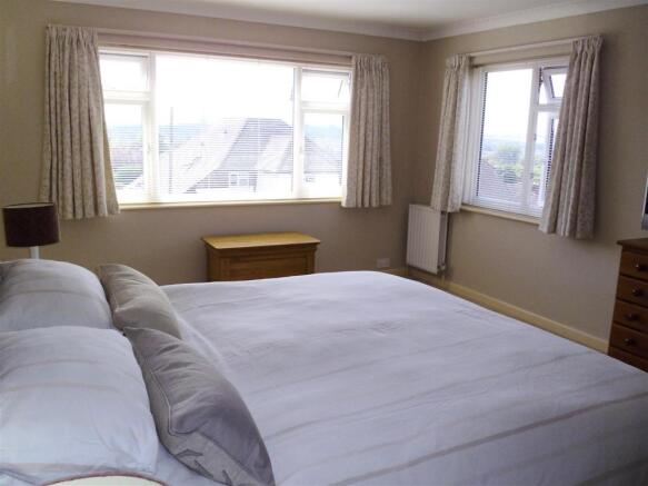 20 - Bedroom 1-c.jpg