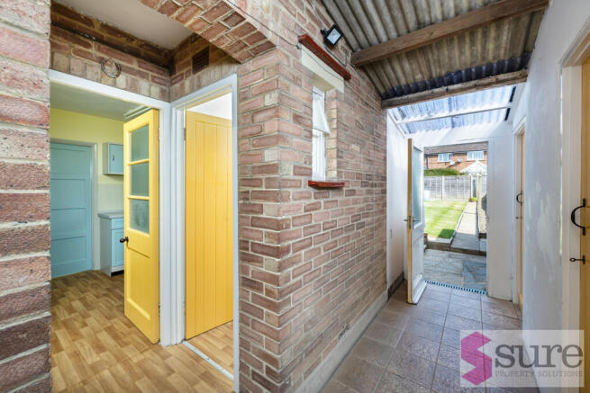 Warwick Close, 30...