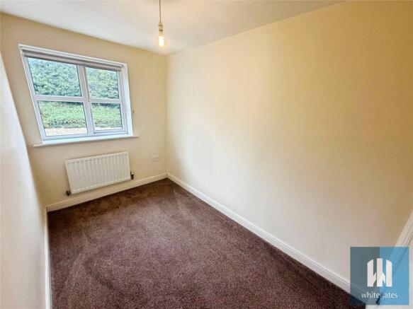 2 bed Apartment to rent Image 6