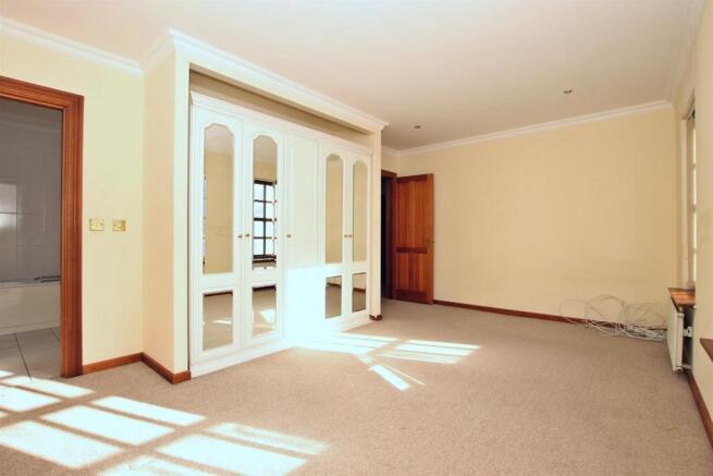 Master bedroom.jpg