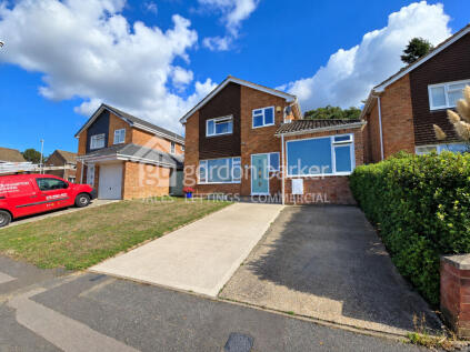 Kestrel Close, Ferndown
