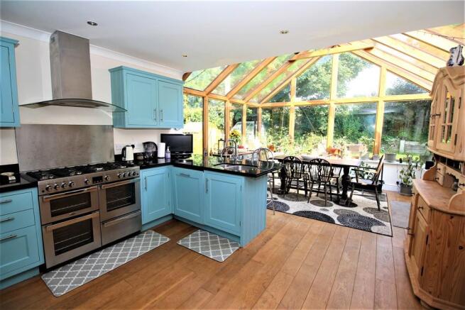 Kitchen/Dining Ar...