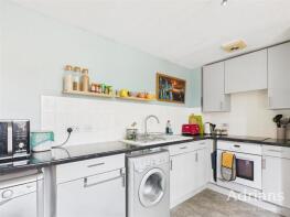 36, Jeffcut Road, Springfield, Chelmsford CM2 6XN
