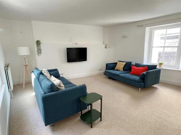 Sitting Room.jpg