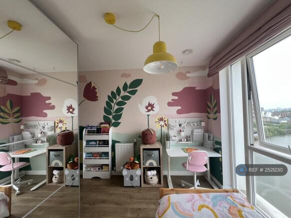 Single Bed Room