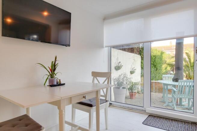 Kitchen / Breakfast