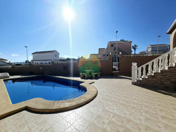 5 Bedroom Detached For Sale-ROC446-2