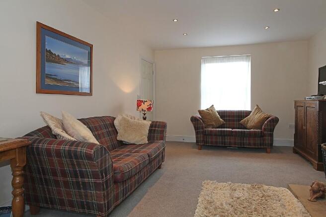 Sitting room 3
