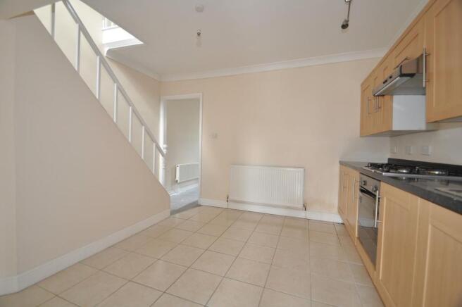 SOUTHGATE ST 39.KITCHEN2..jpg