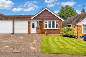 Rivenhall, Emberson Way, North Weald Bassett, Epping CM16 6DL