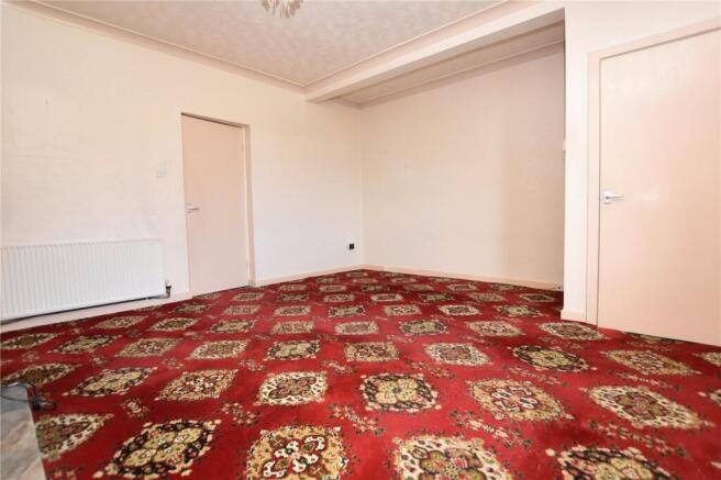 3 bed Terraced for sale Image 10