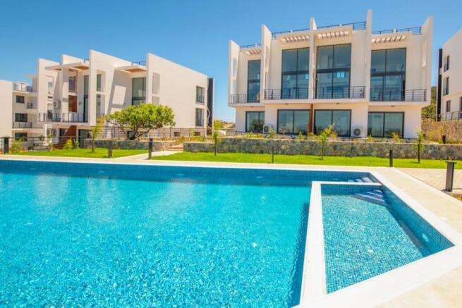 Stunning 2 Bedroom Seaview Loft Penthouse in Esentepe Image 84 2