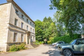 Flat 3, Wallbridge House, Bath Road, Stroud GL5 3JS