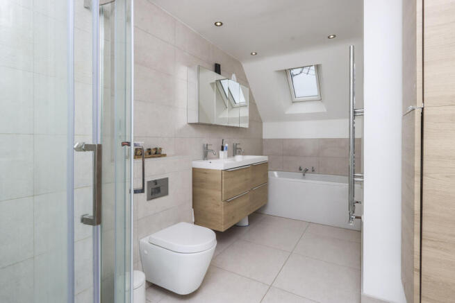 3 bed Mews for sale Image 12