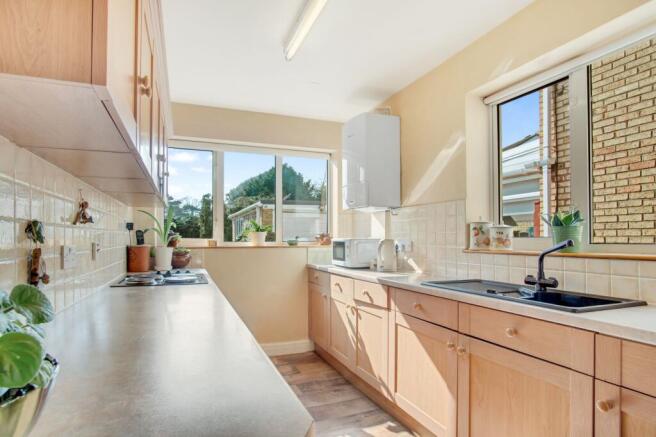 3 bed Detached for sale Image 10
