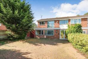23, Warner Close, Slough SL1 5LZ