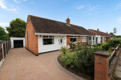 Brandle Avenue, Bury, BL8 1DX