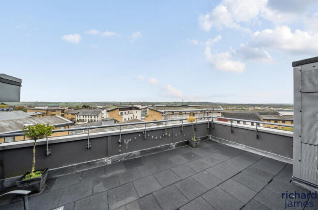 331d3ad6fea74316a081da6d6caa5518