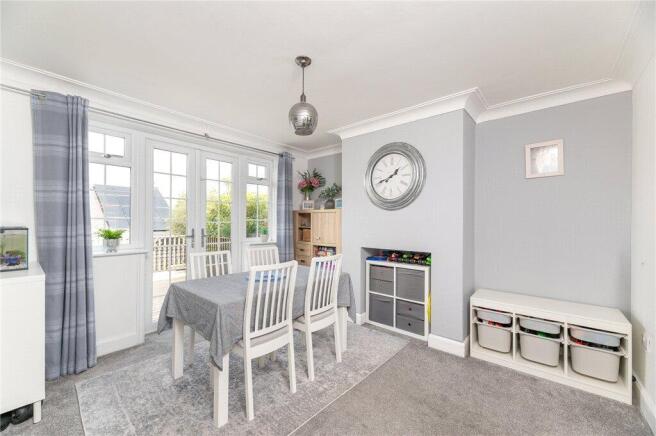 3 bed Semi-Detached for sale Image 4