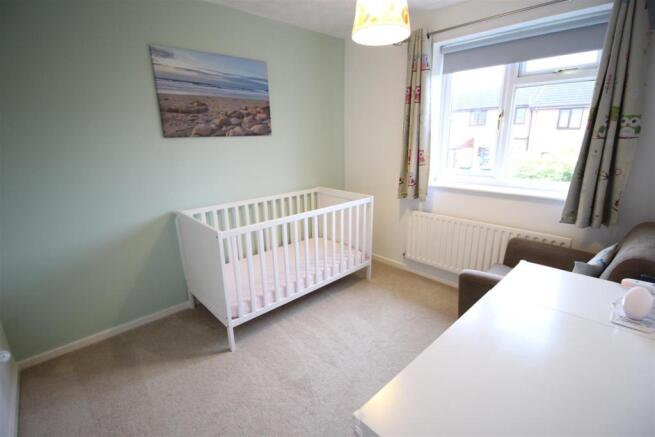 8 bedroom 2.JPG
