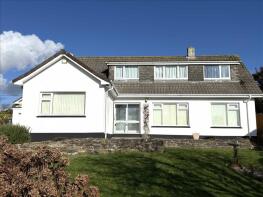 21, Park View Close, Carnon Downs TR3 6JL