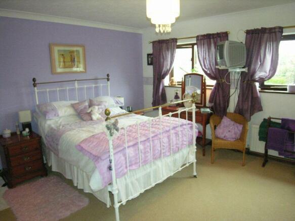 Photo 5