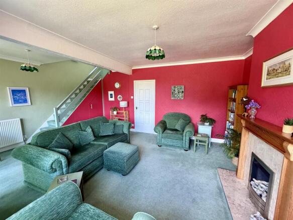 3 bed House for sale Image 7