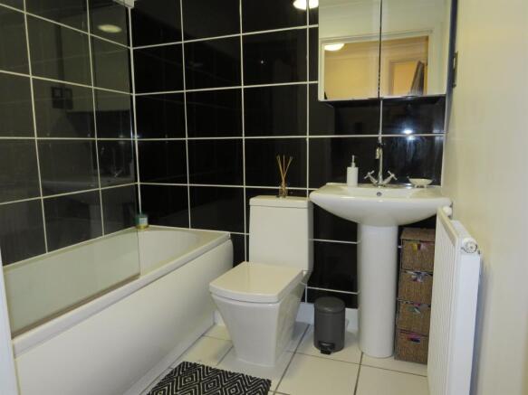 Photo 5