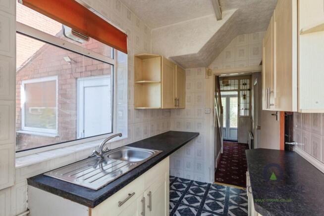 3 bed Semi-Detached for sale Image 5