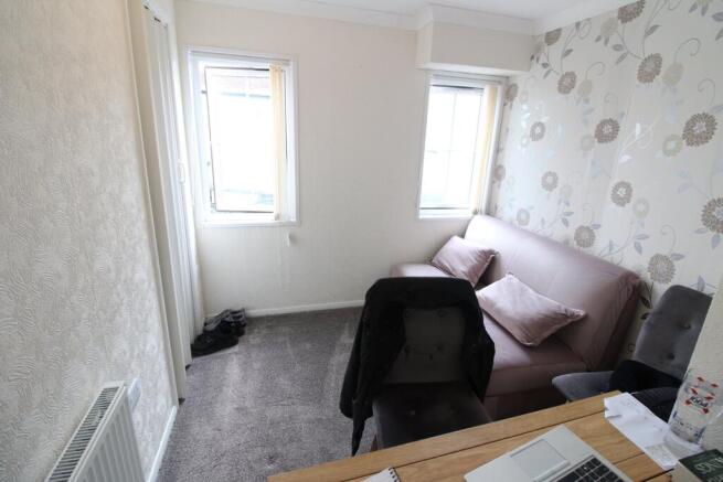 2 bed Park Home for sale Image 10