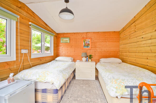 Chalet 1.JPG
