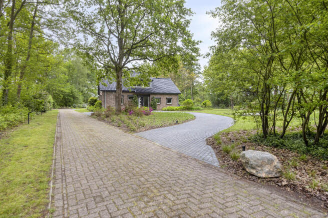 Wouwbaan 245 4631 RT HOOGERHEIDE image 3