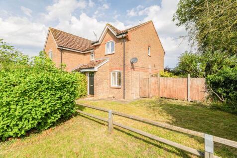 Elizabeth Close, Attleborough