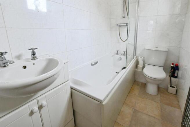 2 bed Semi-Detached for sale Image 7