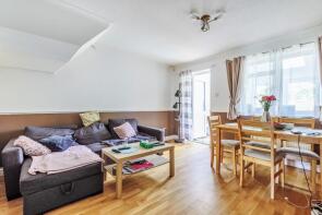 7, Swallowfields, Andover SP10 5PL