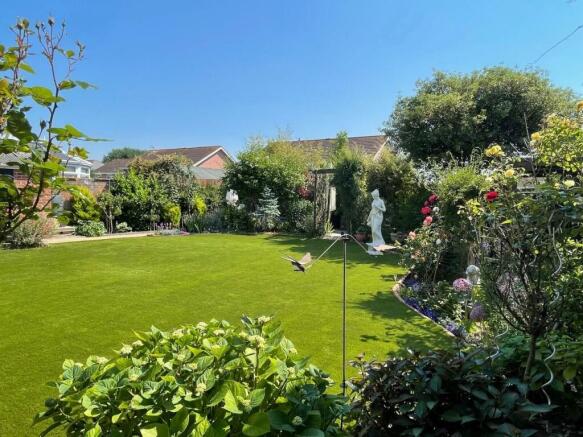 Garden 10.jpg