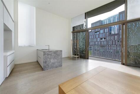 Luma House, N1C