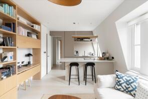 Flat 72, 15 Berkeley House, Hay Hill, London W1J 8NT