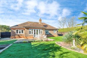 10c Cranbrook Cottage, Murrells Walk, Leatherhead KT23 3LP
