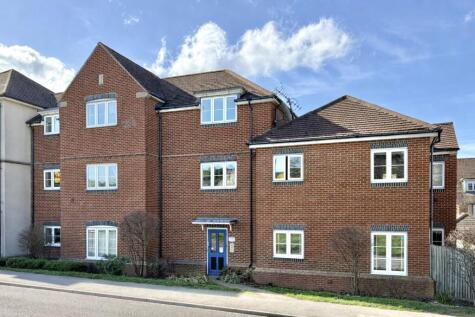 Wolage Drive, Grove
